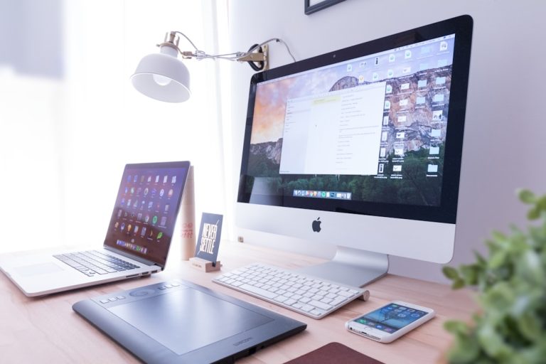 The Rise of Eco-Friendly Tech Gadgets: Innovations for a Sustainable Future